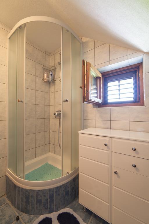Apartmant & Room Bruna Drežnik Grad Εξωτερικό φωτογραφία